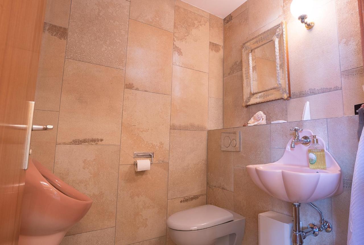 Bodenseeromantik - Wasserburg Bis 6 Personen - 2 Balkone المظهر الخارجي الصورة